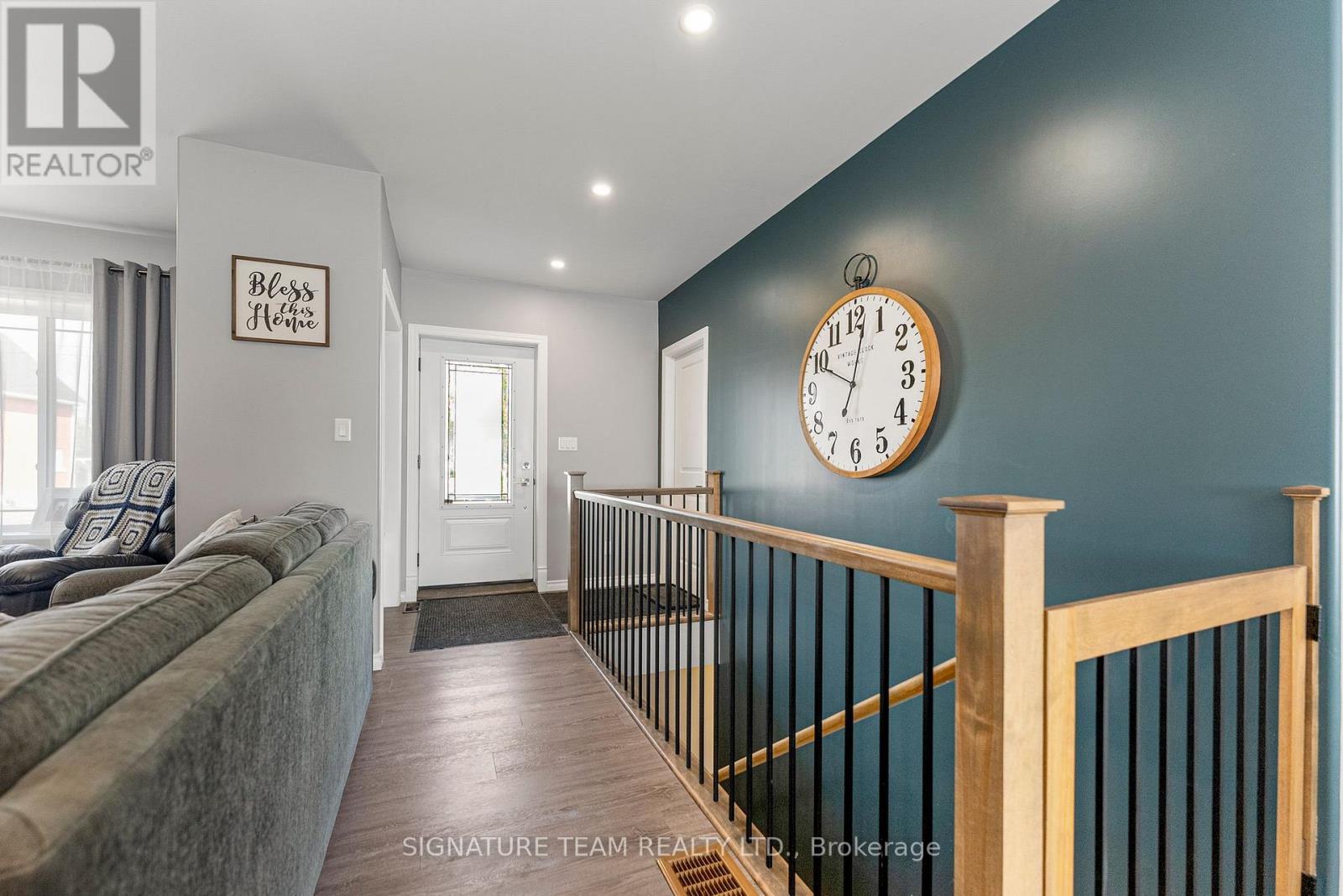 17 Meadow Street, Whitewater Region, Ontario  K0J 1K0 - Photo 16 - X12290211