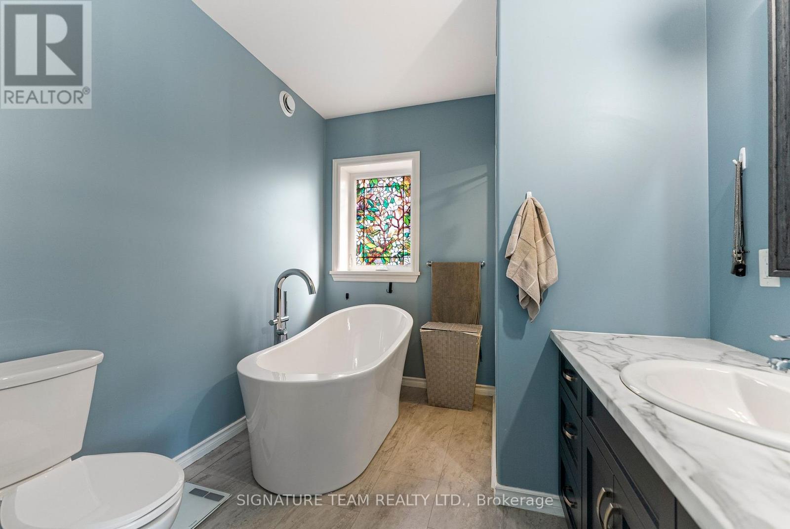 17 Meadow Street, Whitewater Region, Ontario  K0J 1K0 - Photo 22 - X12290211
