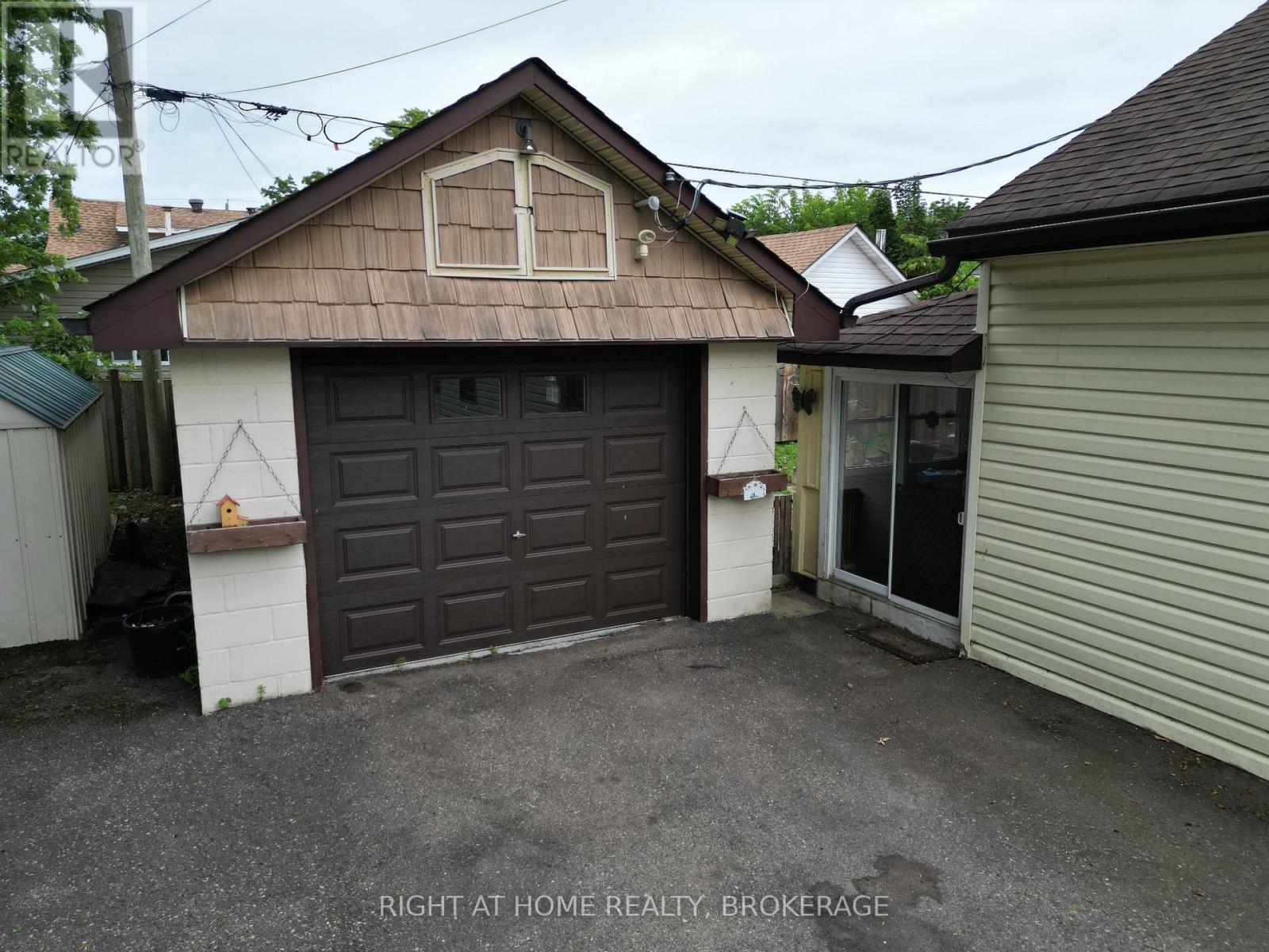 Property at 80 KNOLL STREET image 5