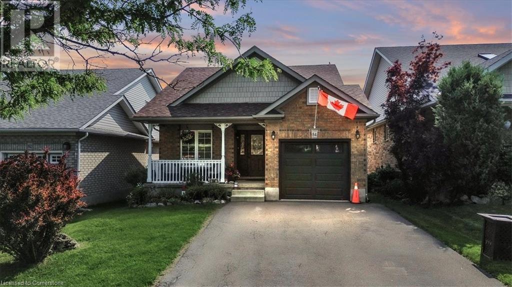 Property at 84 DOCTOR MOORE Court image 2