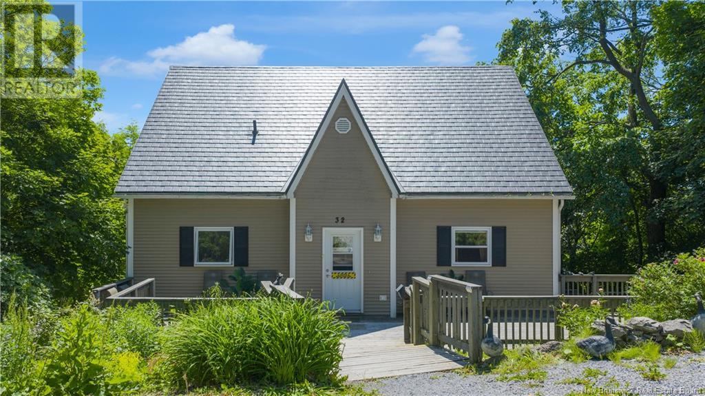 Property at 32 Crows Nest Lane image 3