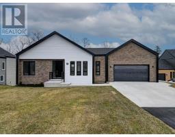 2 Merion Court, Hammonds Plains, Ca