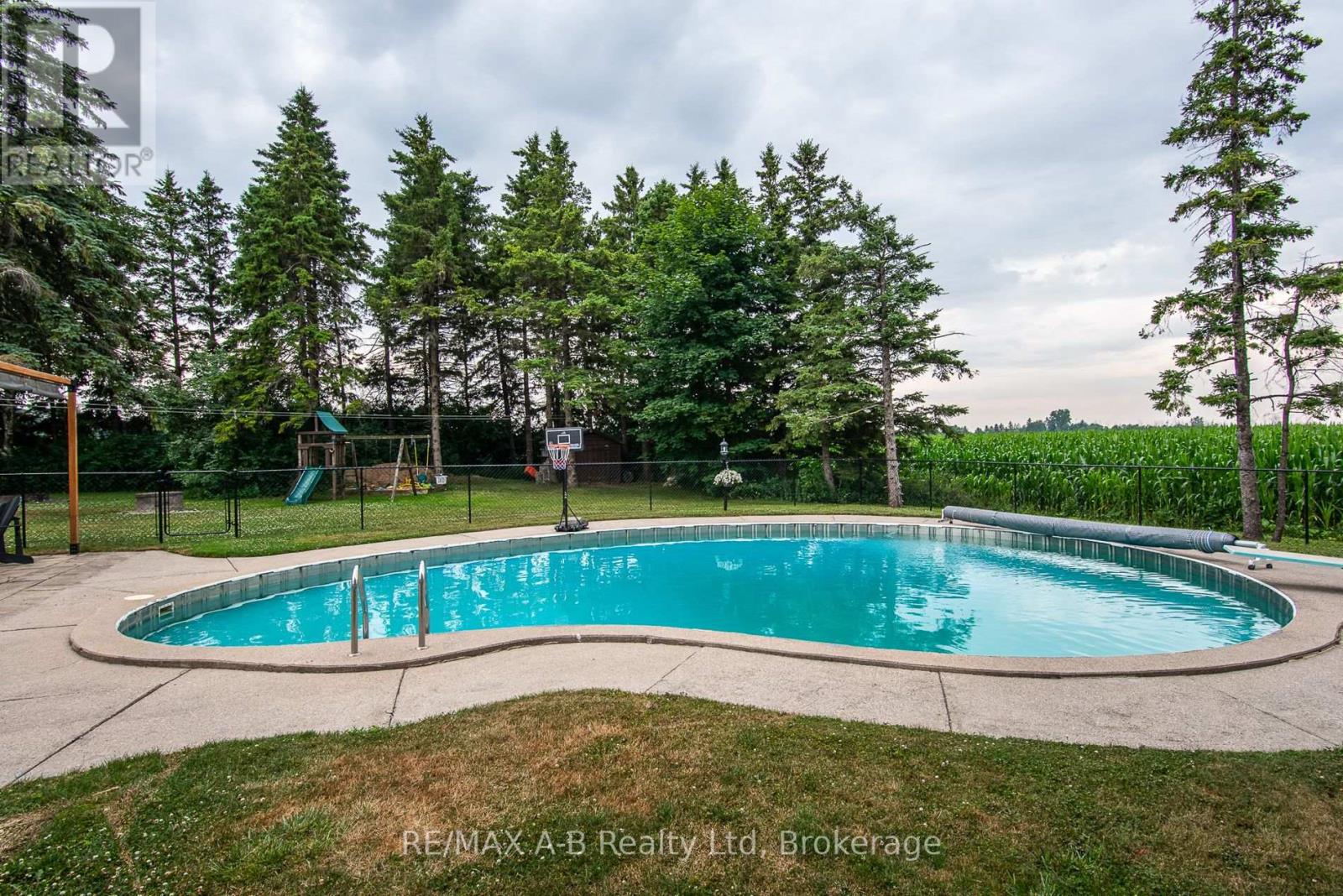 196915 19th Line, Zorra, Ontario  N0M 2G0 - Photo 11 - X12290223