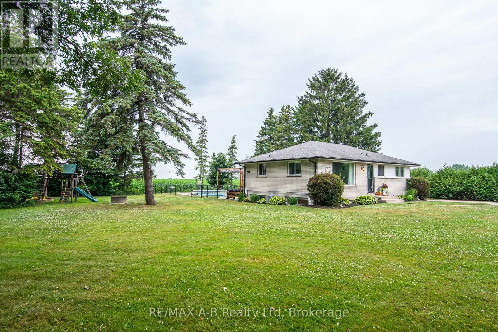 196915 19th Line, Zorra, Ontario  N0M 2G0 - Photo 6 - X12290223