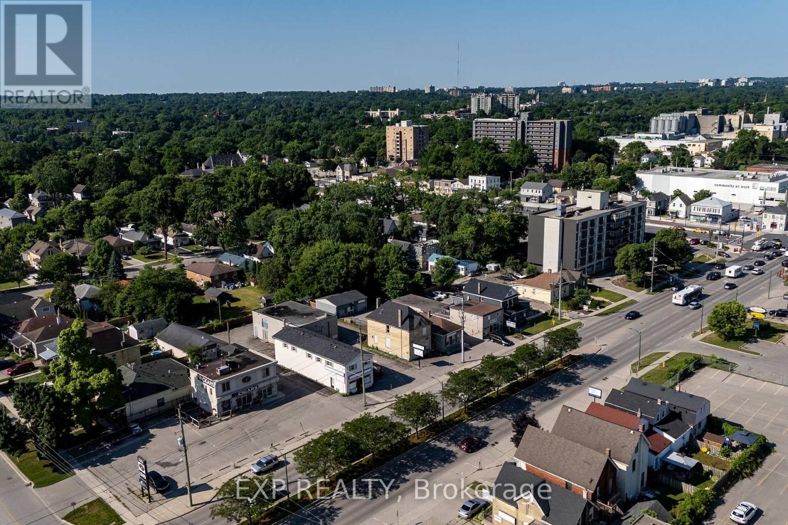 323 Horton Street E, London East, Ontario  N6B 1L5 - Photo 11 - X12290216