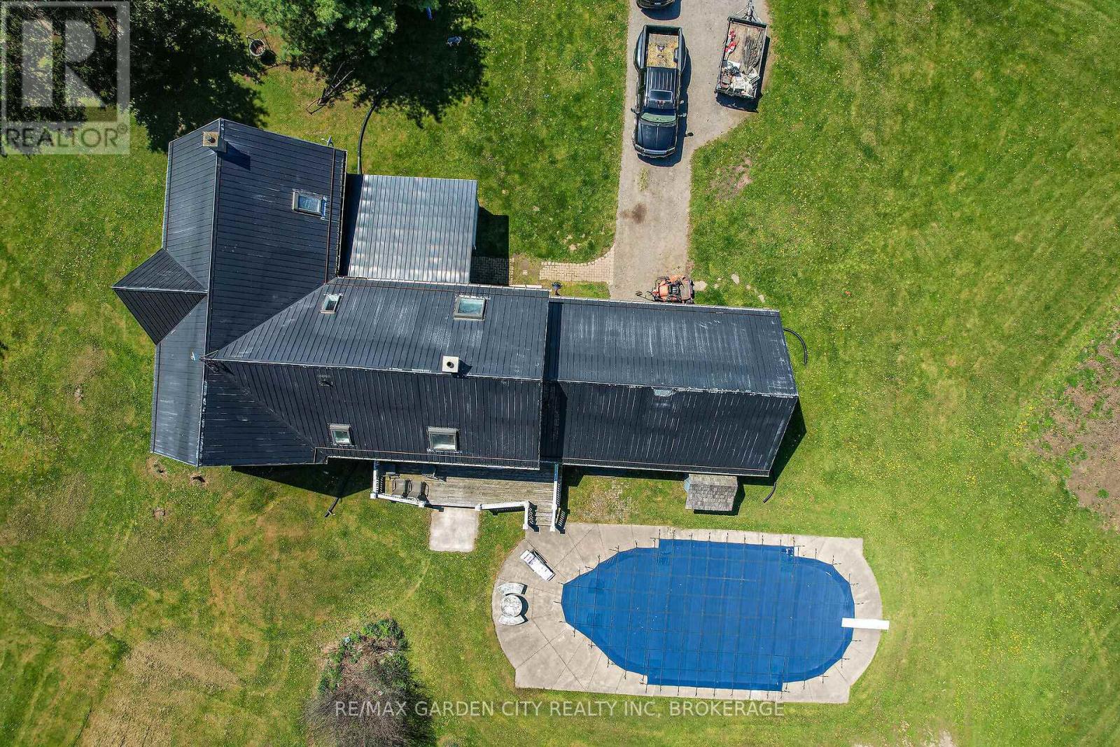 3200 Bertie Road, Fort Erie, Ontario  L0S 1N0 - Photo 25 - X12290222