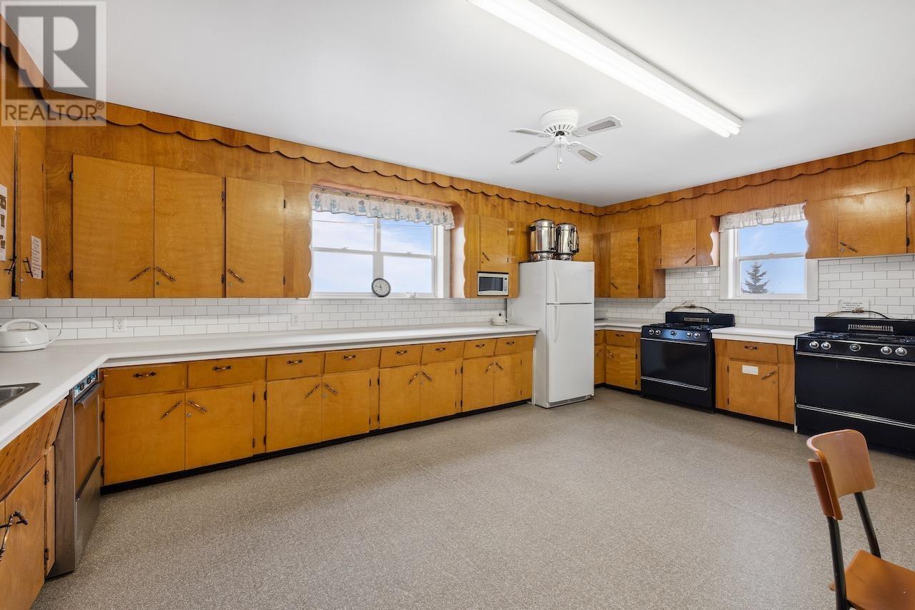 66 Main Street, Souris, Prince Edward Island  C0A 2B0 - Photo 8 - 202517897