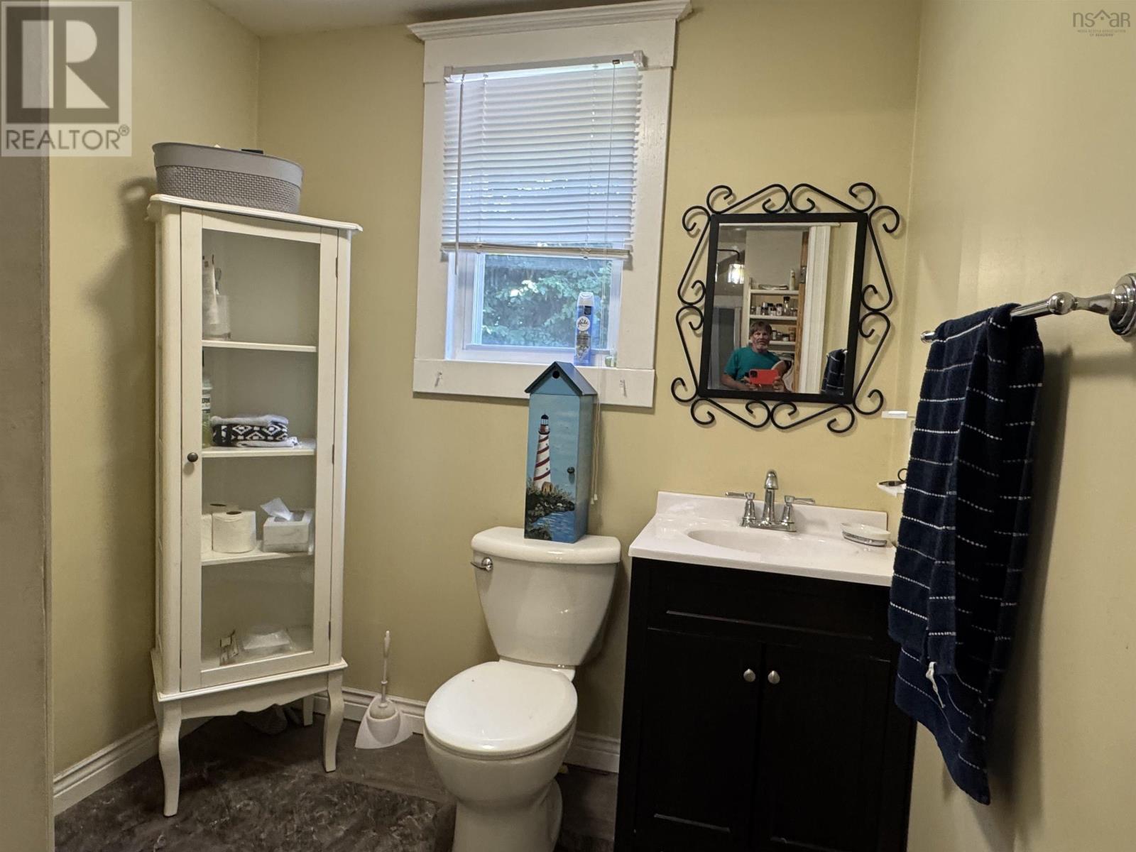 232 Brunswick Street, Truro, Nova Scotia  B2N 2J1 - Photo 9 - 202517688