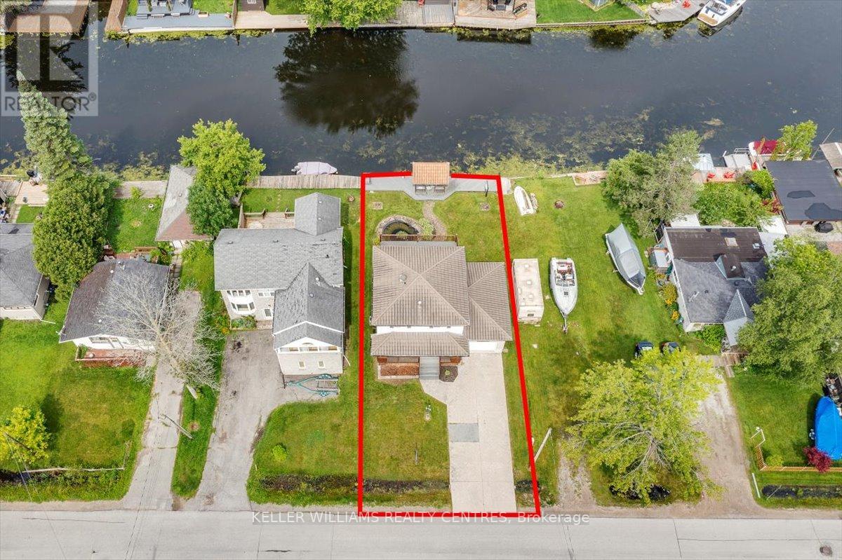 Property at 612 LAKE DRIVE S image 5
