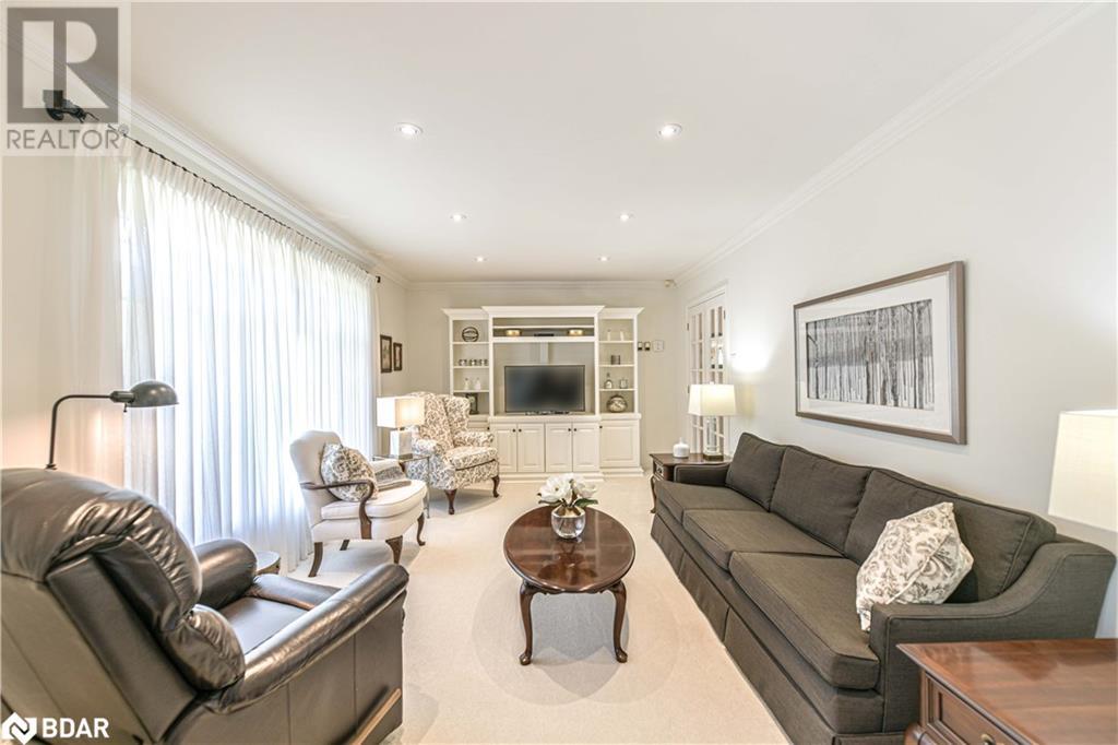 Property at 131 COURTLAND Street image 4