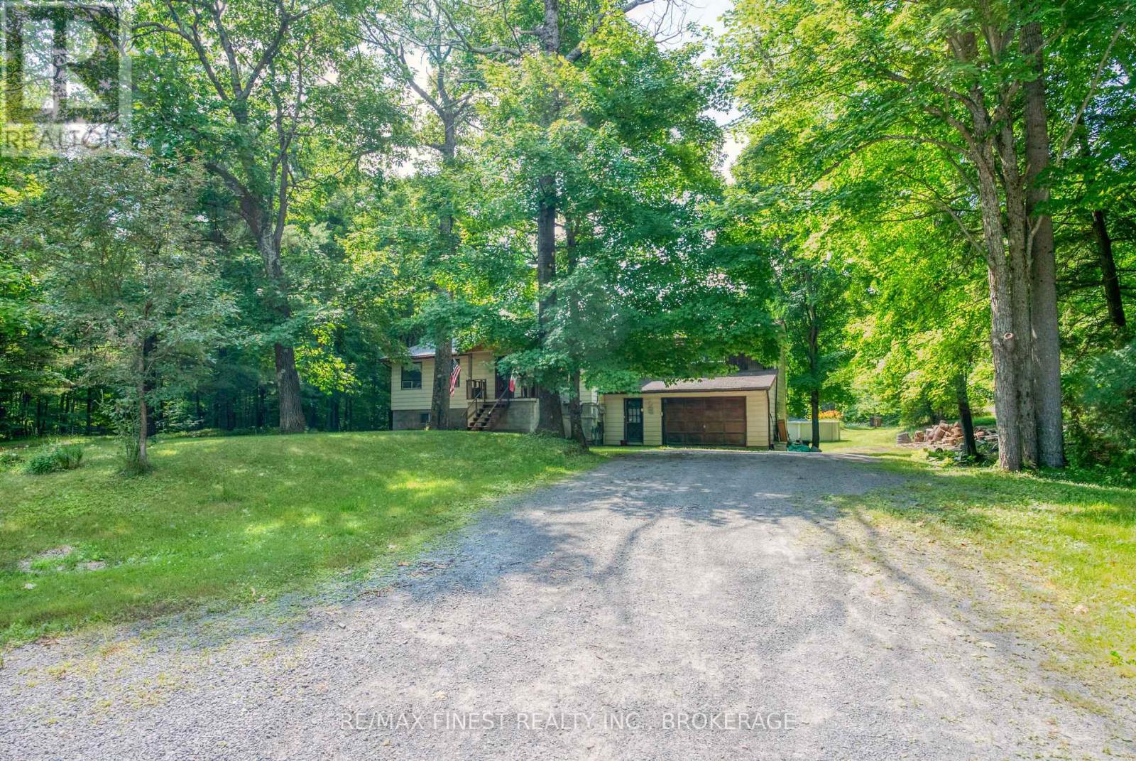 90 Bradshaw Road, Frontenac, Ontario  K0H 2V0 - Photo 2 - X12290308