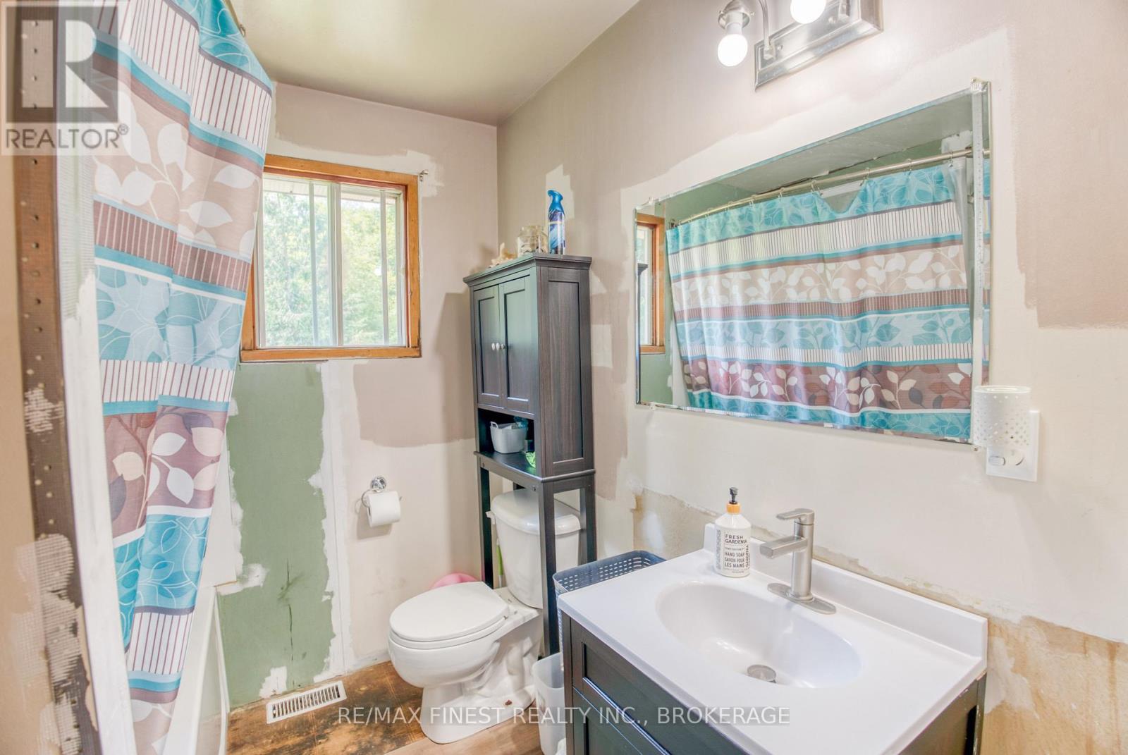 90 Bradshaw Road, Frontenac, Ontario  K0H 2V0 - Photo 24 - X12290308