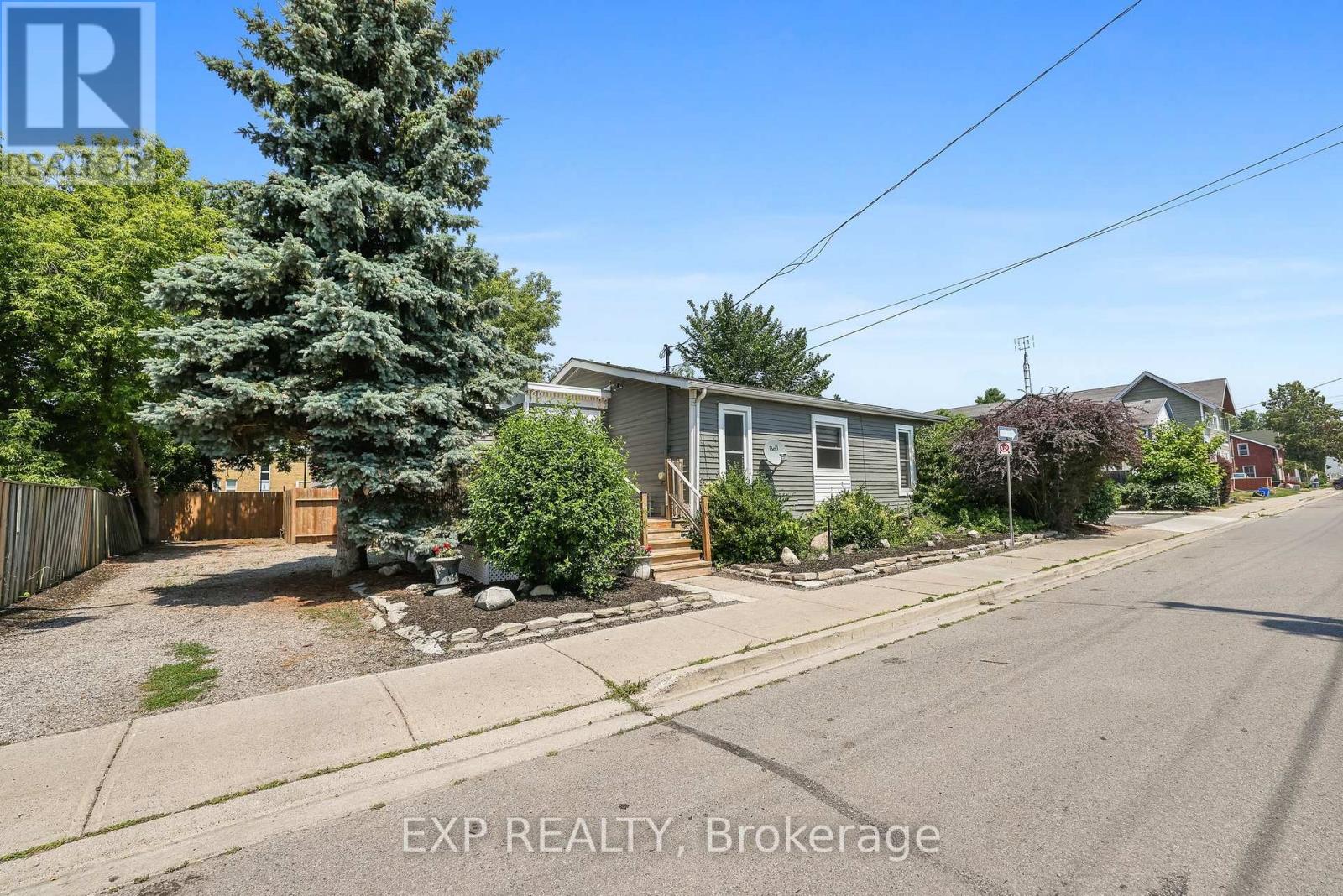 Property at 16 SWAYNE STREET image 3