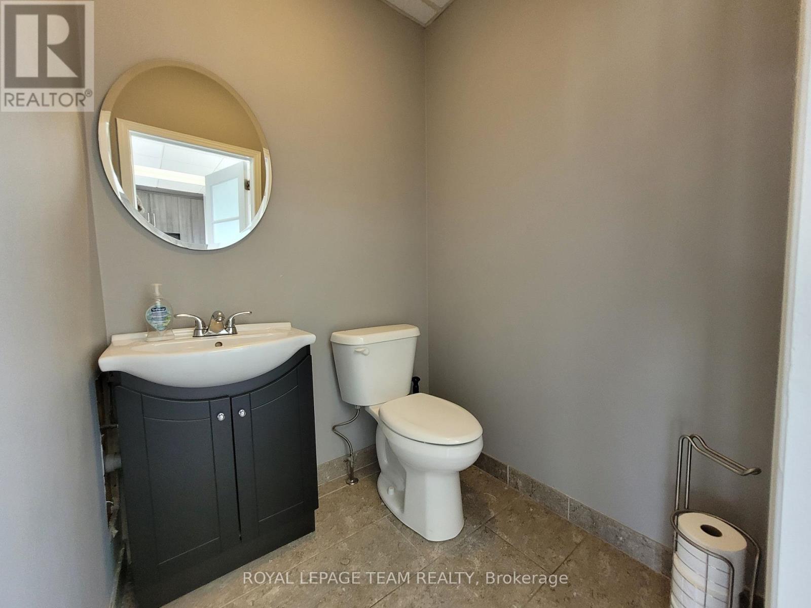 200 - 180 Preston Street, Ottawa, Ontario  K1R 7P9 - Photo 19 - X12290260