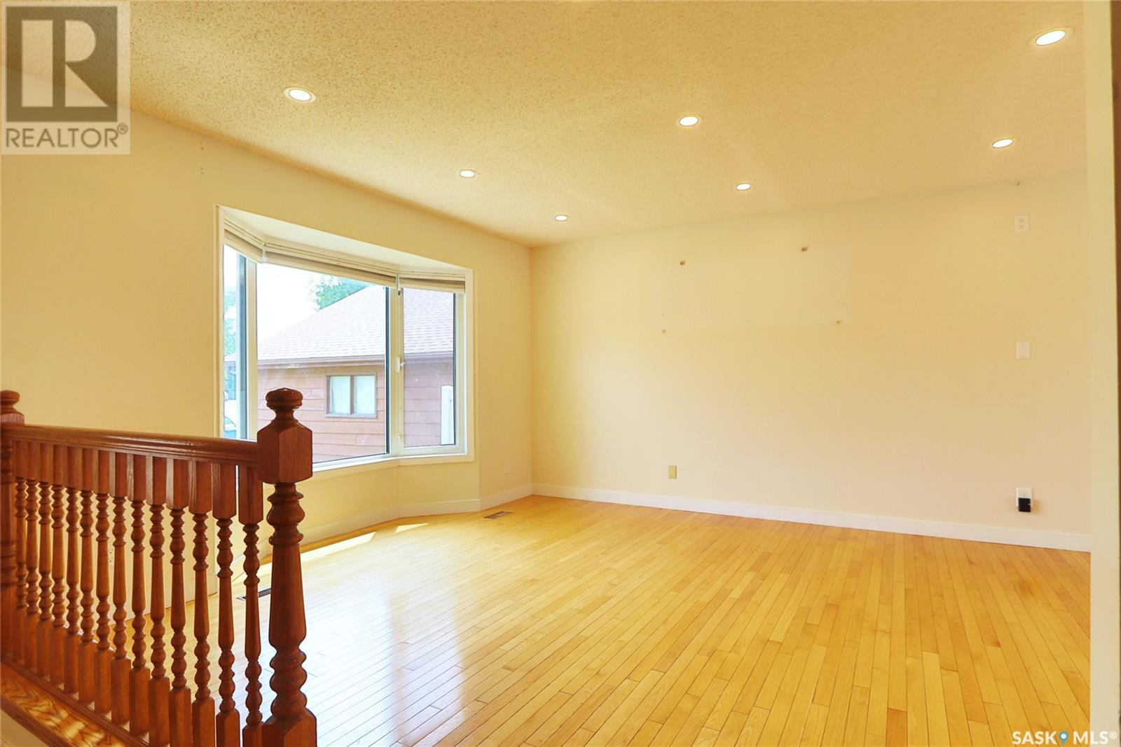 Property at 2926 Partridge CRESCENT image 5
