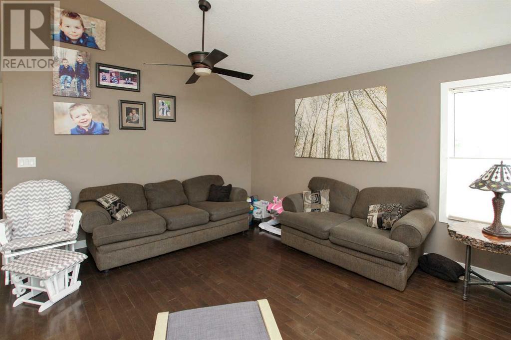 Property at 25 Sutherland Close image 5