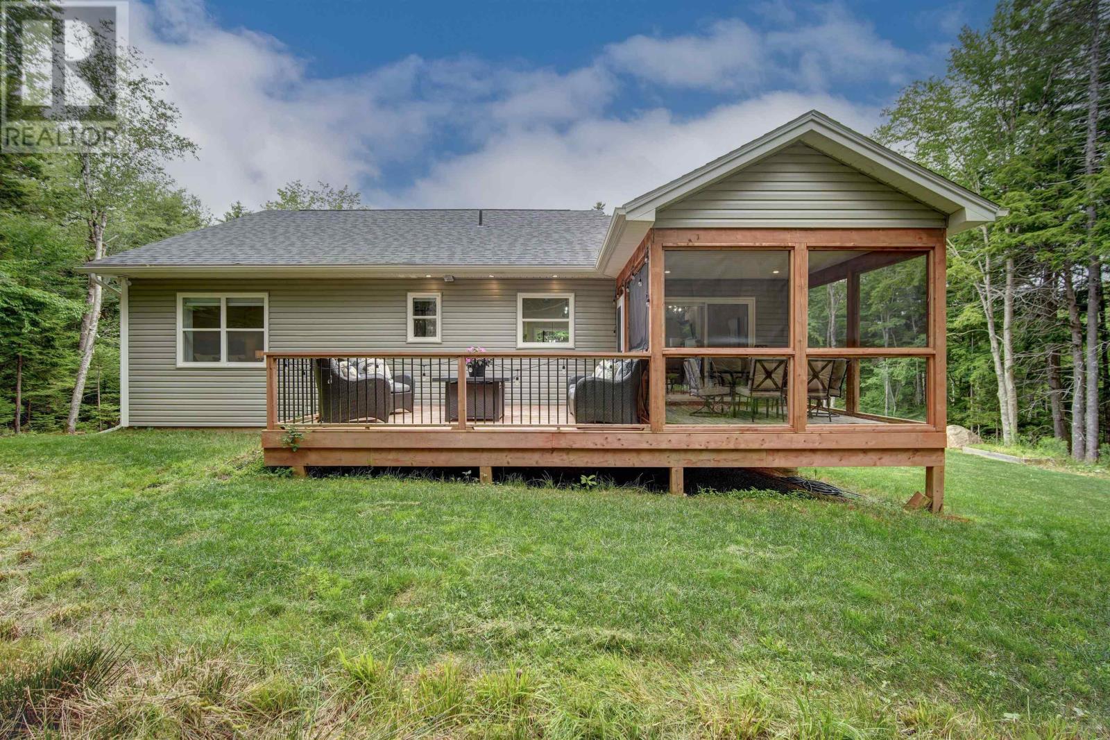 Property at 83 Talisman Drive image 5