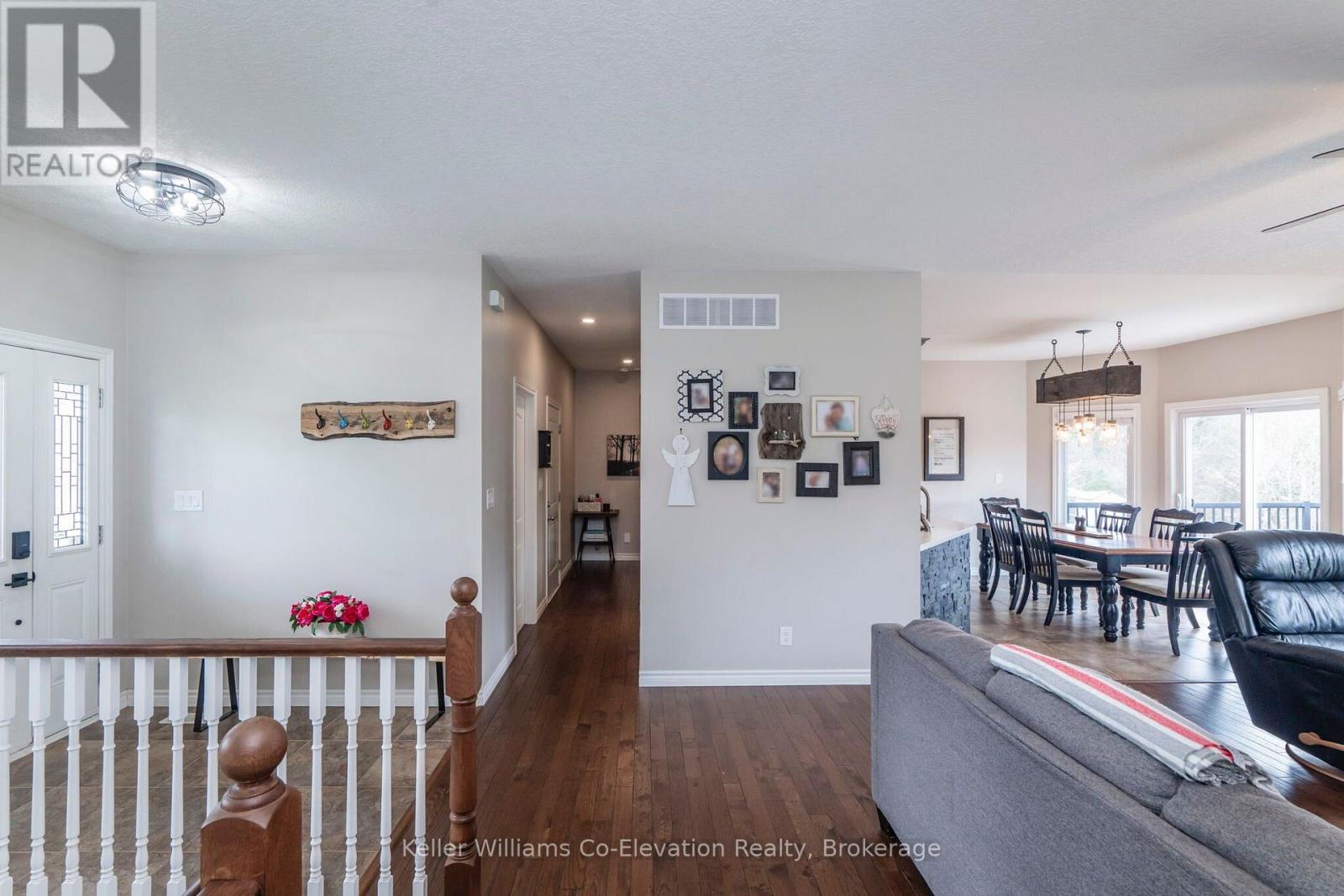 53 Boyd Crescent, Oro-Medonte, Ontario  L0K 1N0 - Photo 11 - S12135404