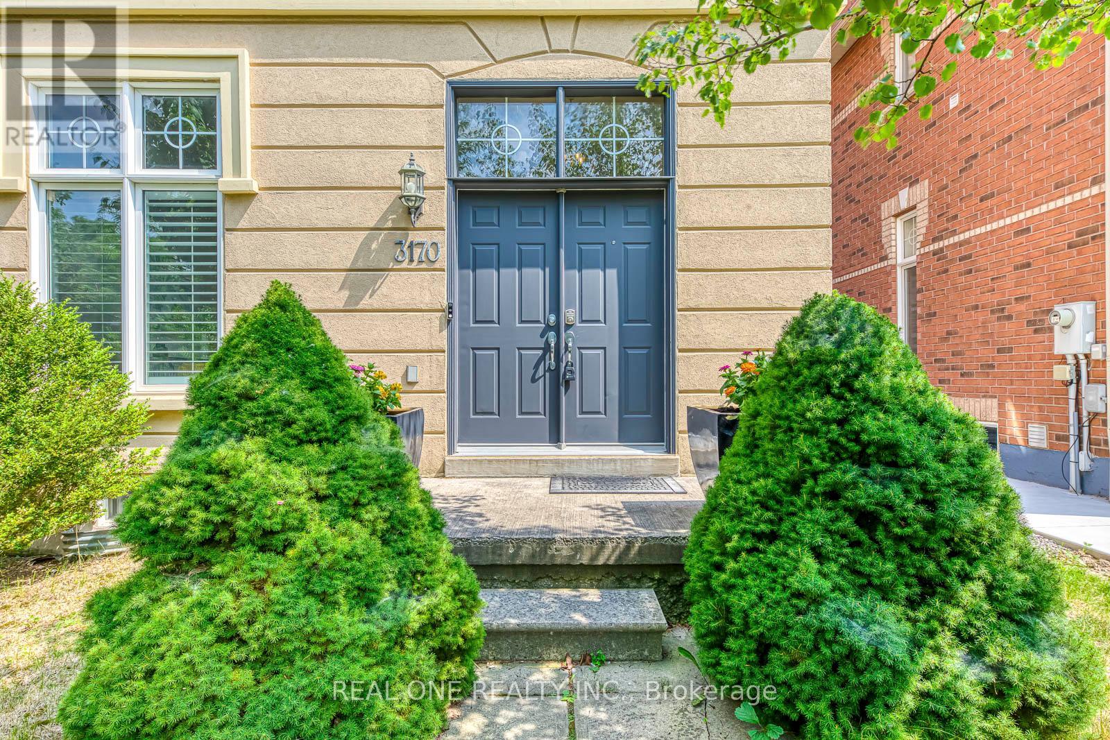 Property at 3170 ECLIPSE AVENUE image 3