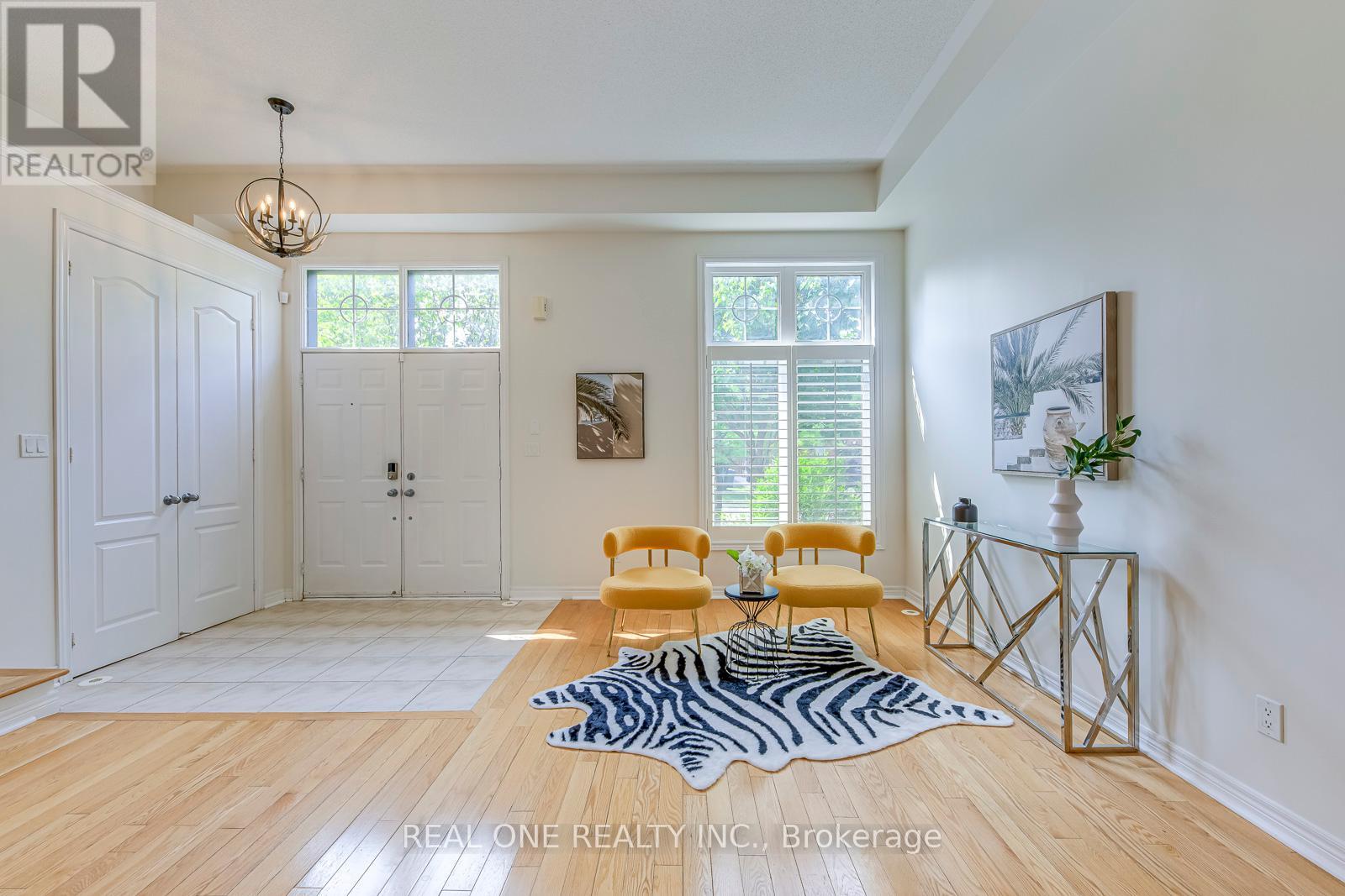 Property at 3170 ECLIPSE AVENUE image 5