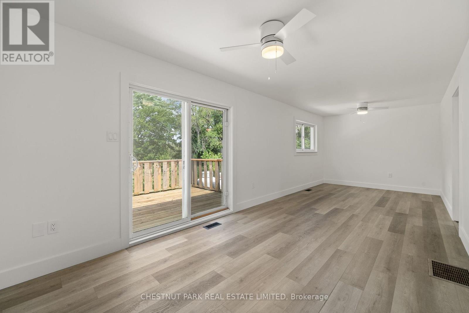 976 County Rd 13, Prince Edward County, Ontario  K0K 2P0 - Photo 10 - X12290374