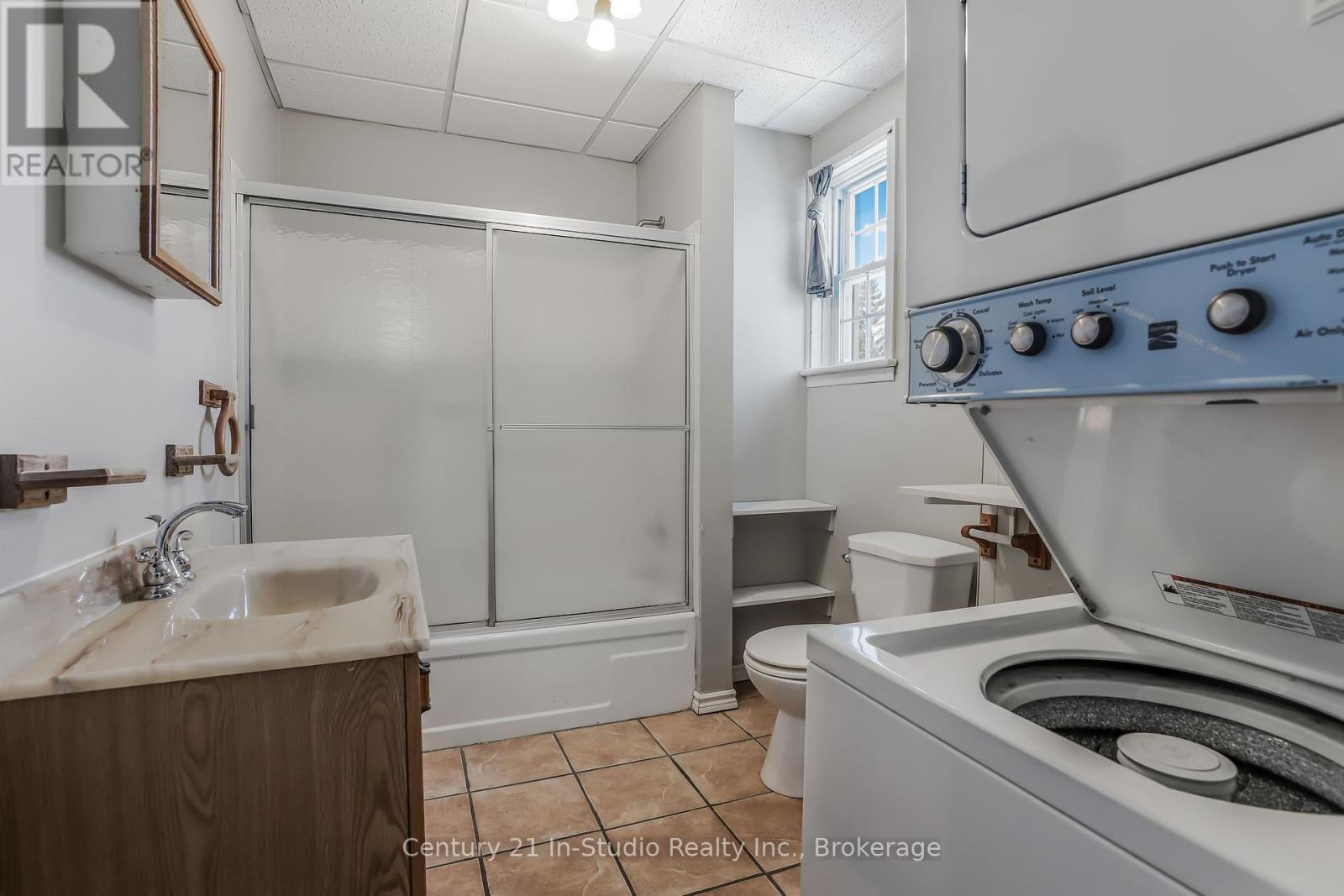 228 Palmerston Street, Saugeen Shores, Ontario  N0H 2L0 - Photo 14 - X12290367