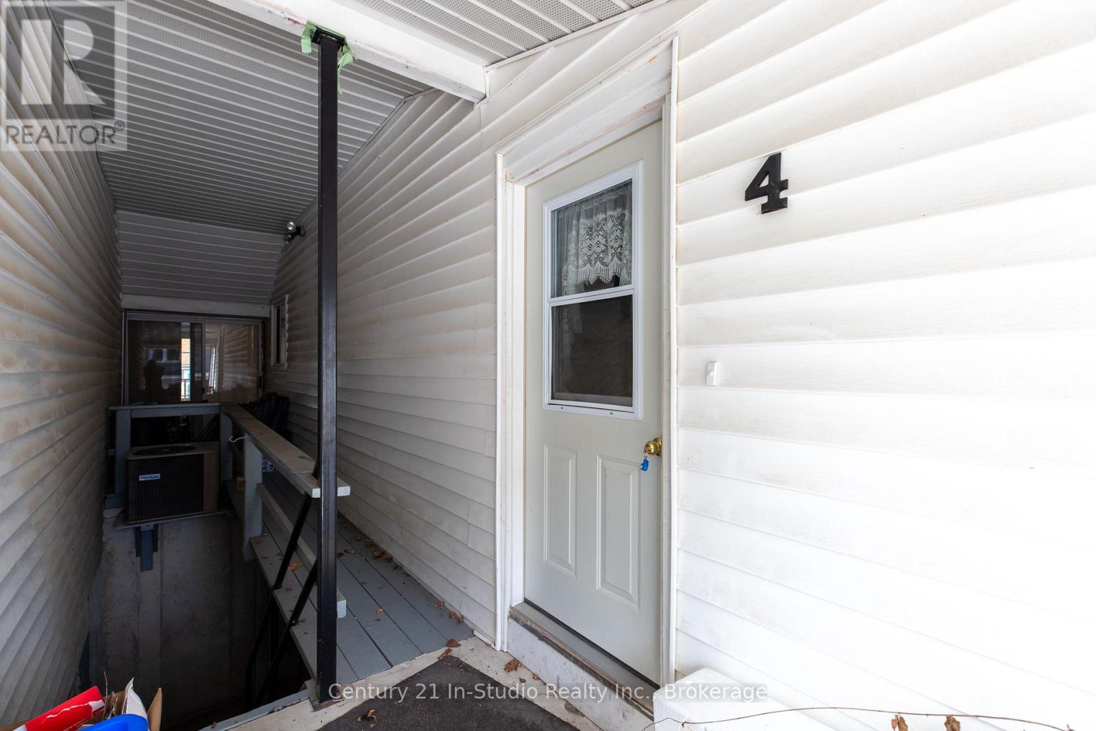 228 Palmerston Street, Saugeen Shores, Ontario  N0H 2L0 - Photo 33 - X12290367