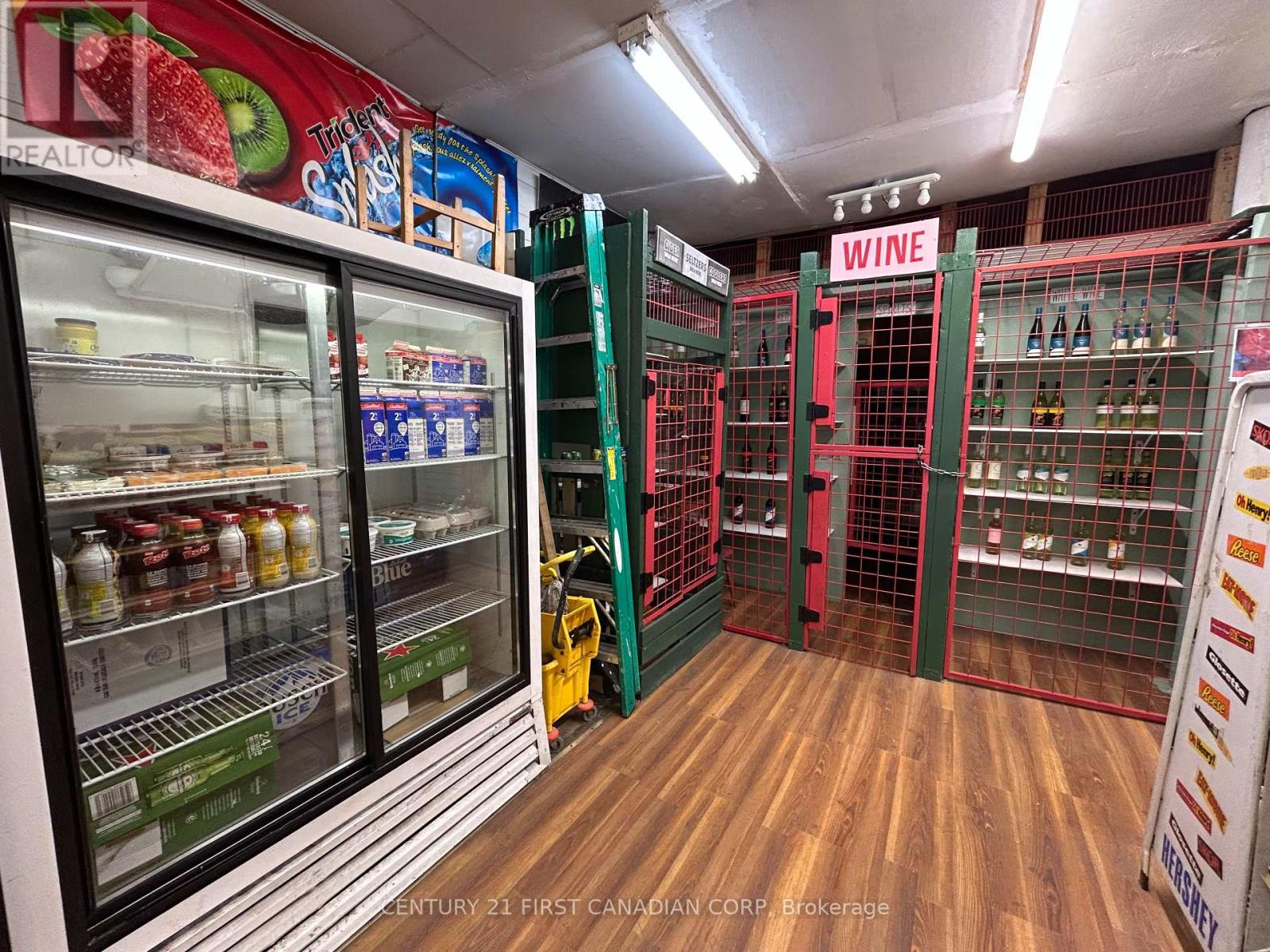 396 Richmond Street, London East (East K), Ontario  N6A 3C7 - Photo 15 - X12290350