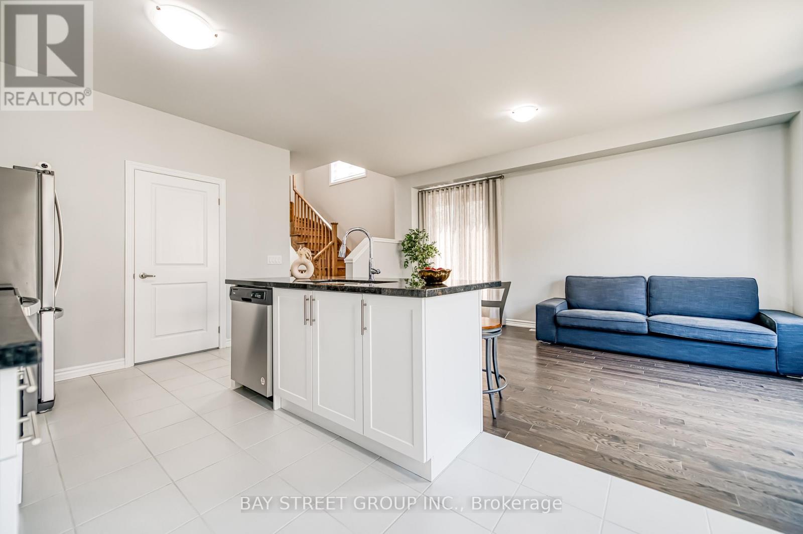 32 Jessica Antonella Street, Markham, Ontario  L6C 3K3 - Photo 21 - N12290100