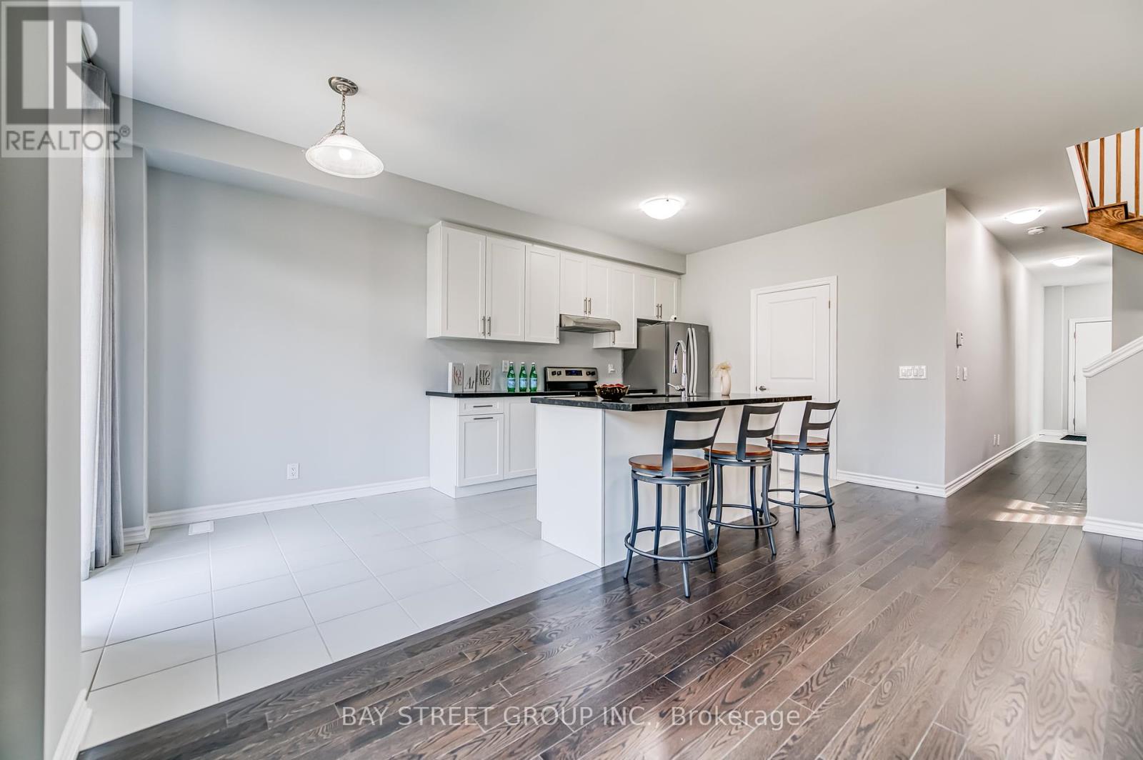 32 Jessica Antonella Street, Markham, Ontario  L6C 3K3 - Photo 9 - N12290100