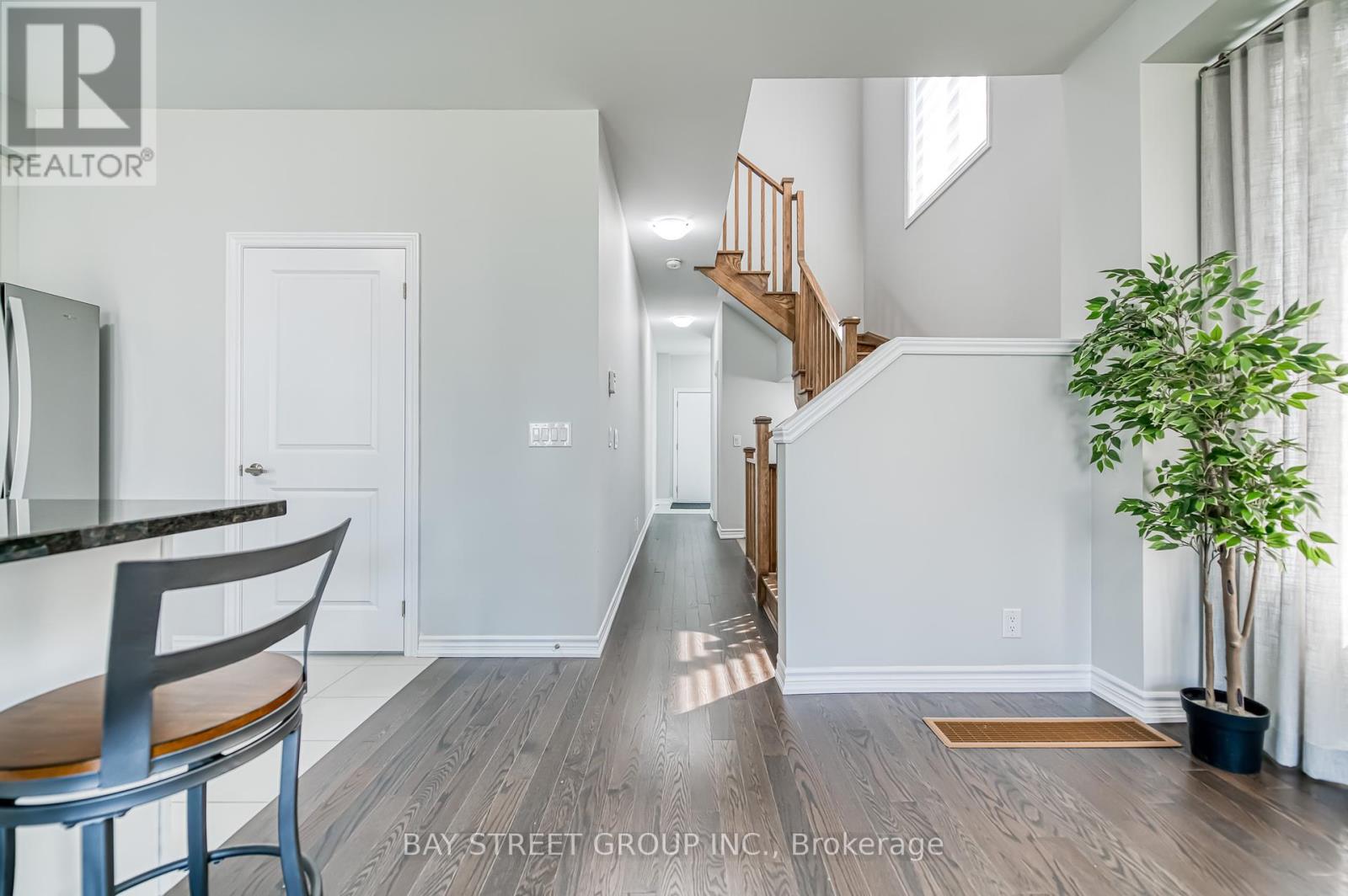 32 Jessica Antonella Street, Markham, Ontario  L6C 3K3 - Photo 7 - N12290100