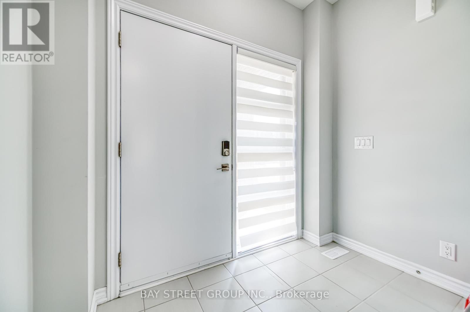 Property at 32 JESSICA ANTONELLA STREET image 4