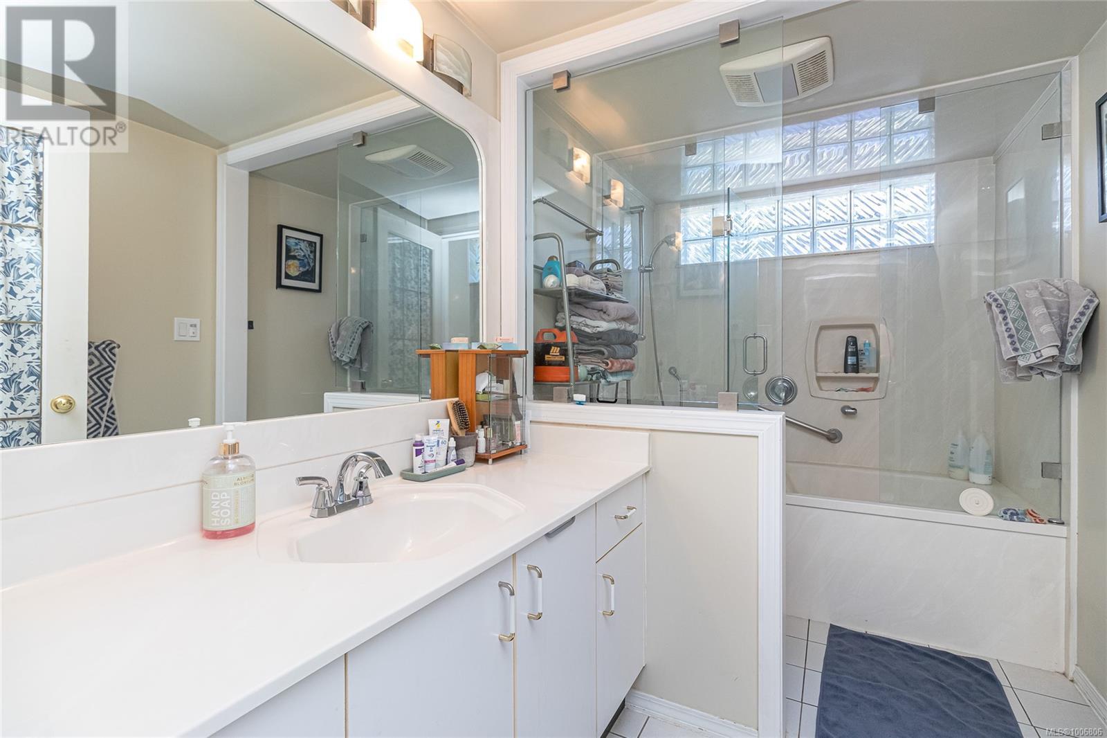 1151 Cherry Rd, Saanich, British Columbia  V8Z 7G3 - Photo 36 - 1006806