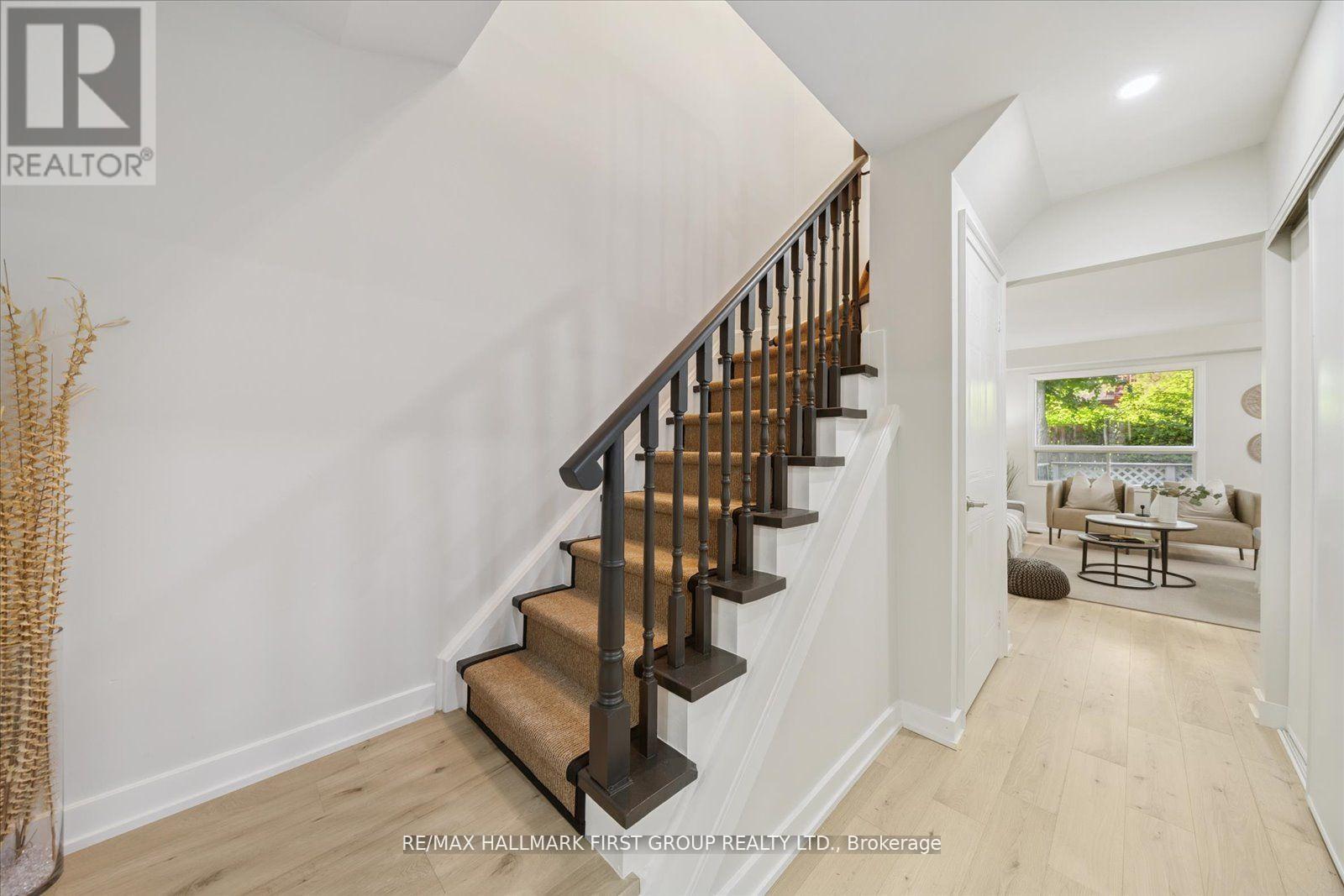 Property at 20 SCHILLING COURT image 4