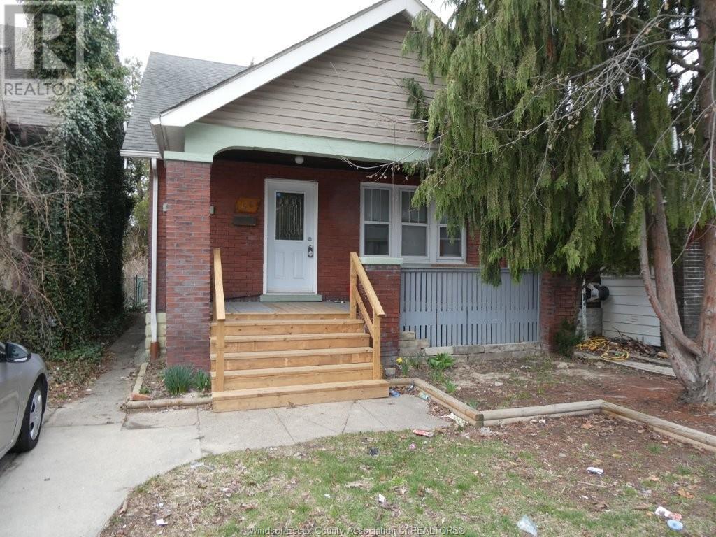 MLS# 25018165: 1567 GOYEAU, Windsor, Canada