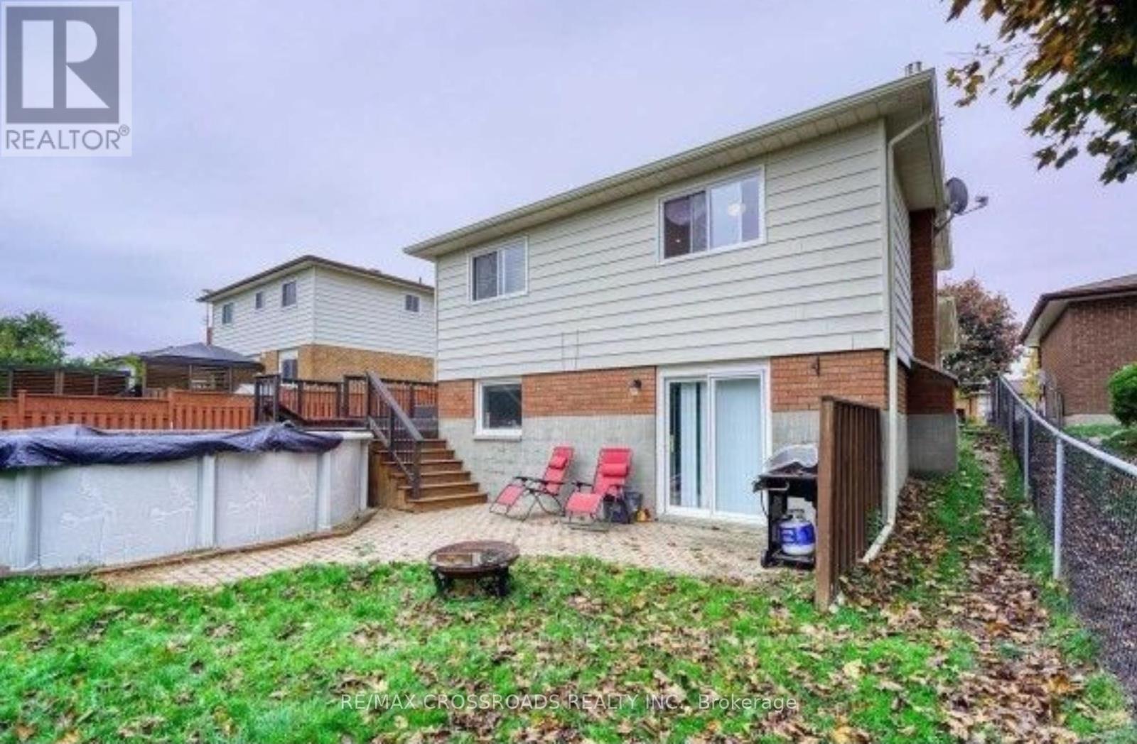 304 Orsi Avenue, Bradford West Gwillimbury, Ontario  L3Z 1B7 - Photo 8 - N12290382
