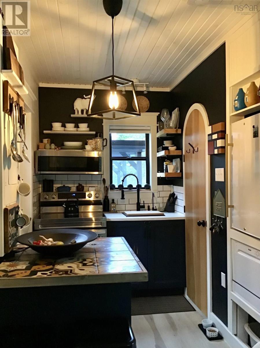 4 Island Pond Road, North Chegoggin, Nova Scotia  B5A 5H3 - Photo 8 - 202514020