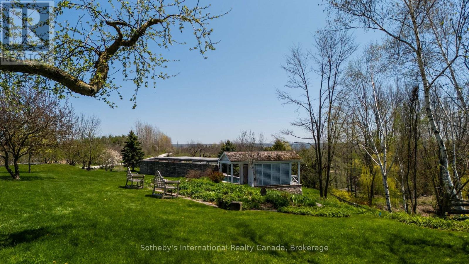 47014 Old Mail Road, Grey Highlands, Ontario  N4L 1W7 - Photo 32 - X12150434