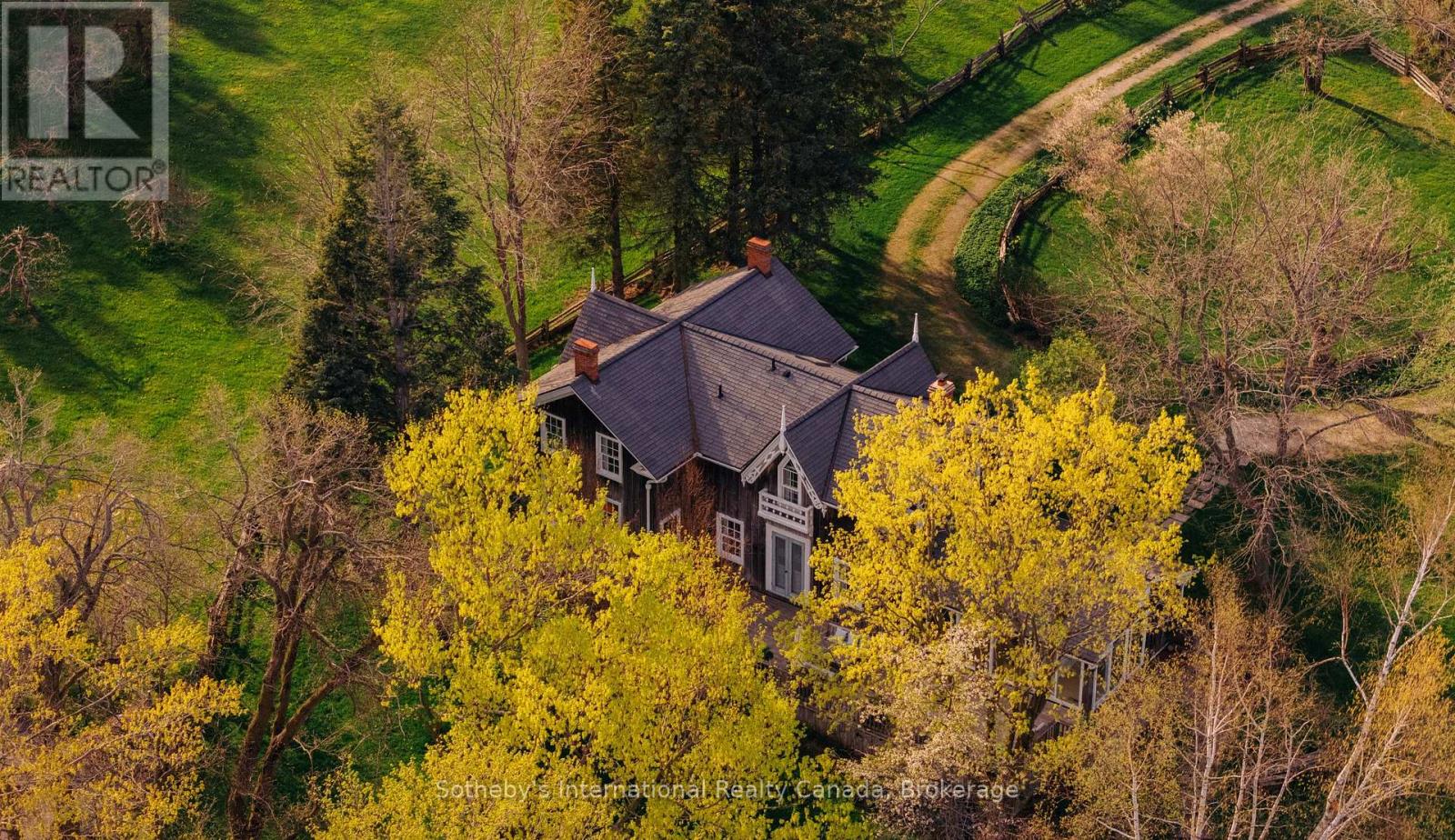 47014 Old Mail Road, Grey Highlands, Ontario  N4L 1W7 - Photo 48 - X12150434