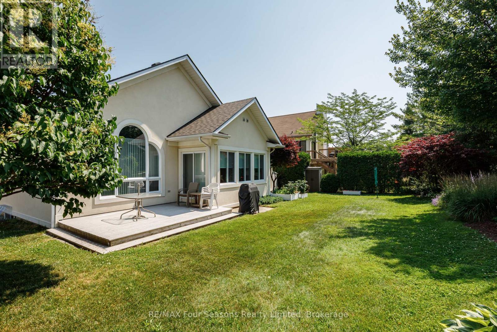 150 Brooker Boulevard, Blue Mountains, Ontario  L9Y 0M2 - Photo 46 - X12286265