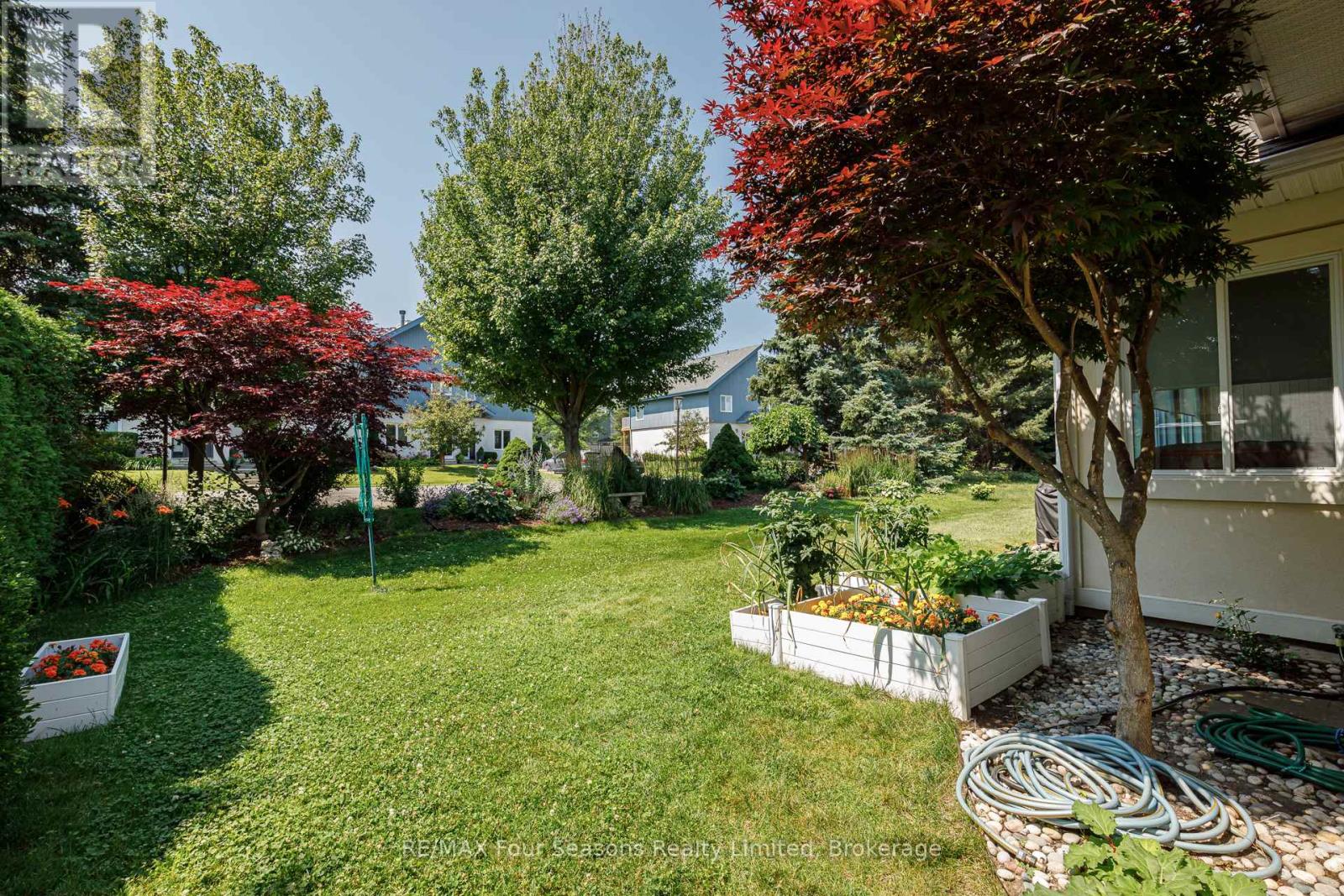 150 Brooker Boulevard, Blue Mountains, Ontario  L9Y 0M2 - Photo 43 - X12286265