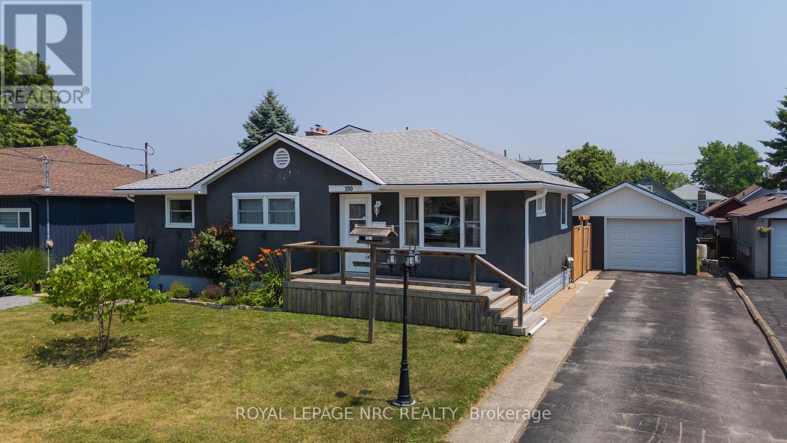 100 KNOLL STREET, Port Colborne, Ontario