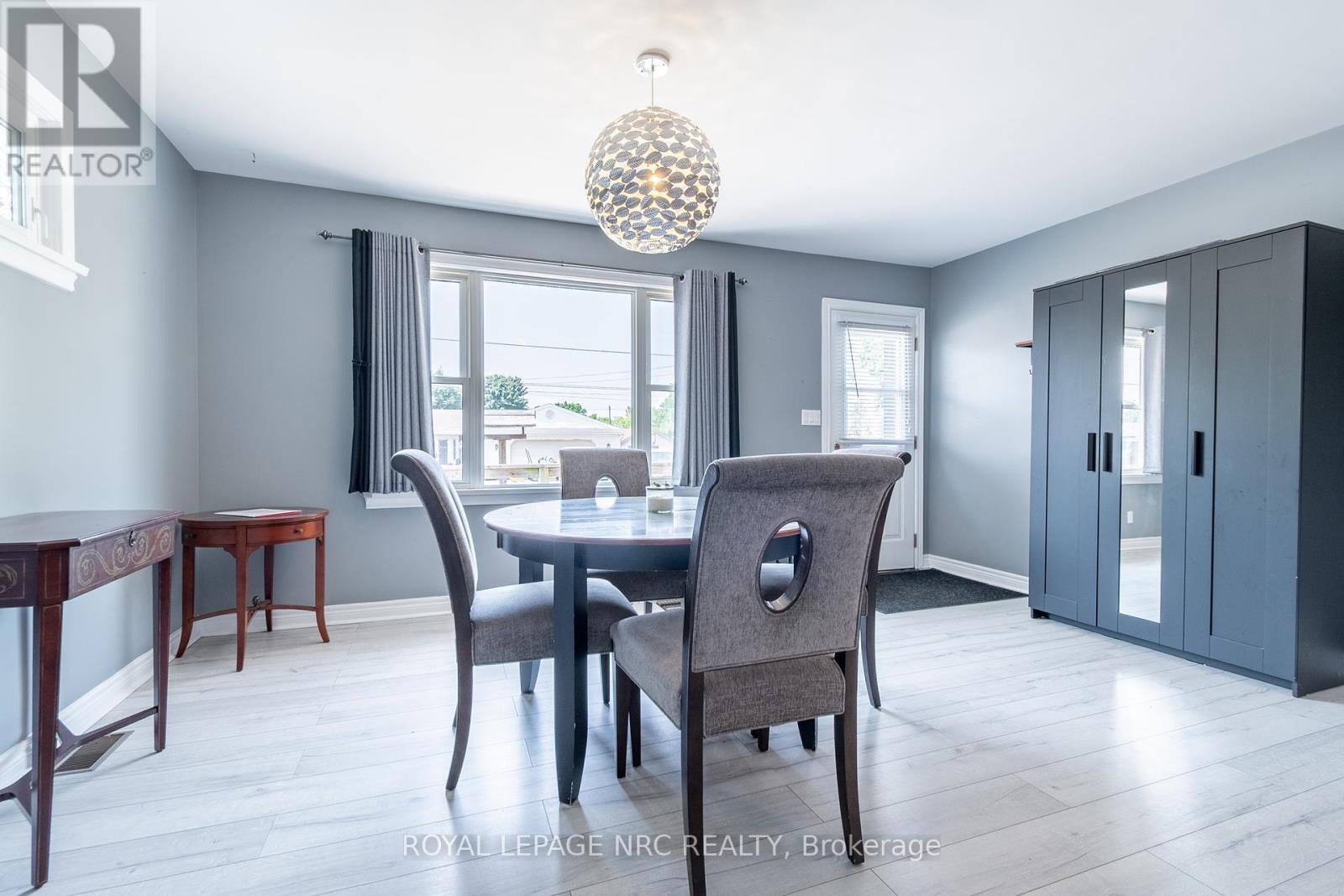 100 Knoll Street, Port Colborne, Ontario  L3K 5A9 - Photo 8 - X12290550