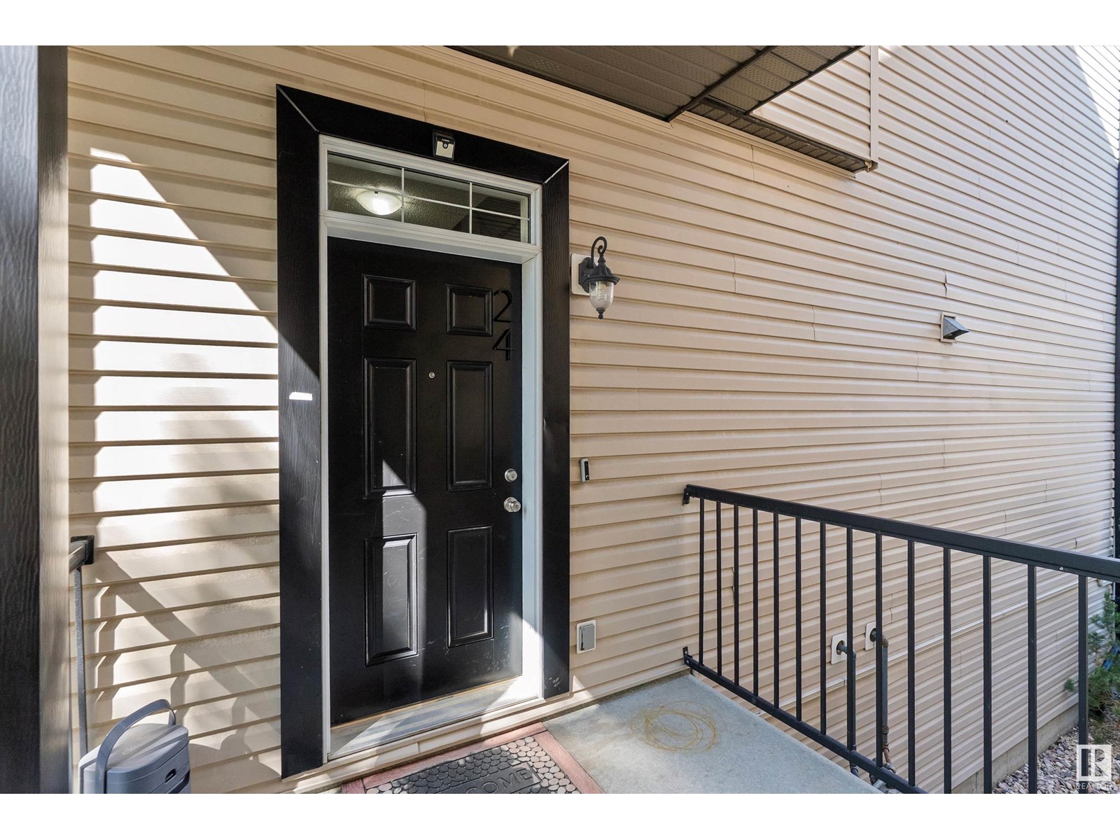 Property at #24 4821 TERWILLEGAR CM NW image 3