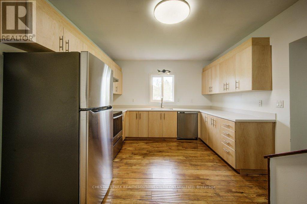 6998 St. Patrick Street, West Perth (Hibbert), Ontario  N0K 1E0 - Photo 13 - X12290361