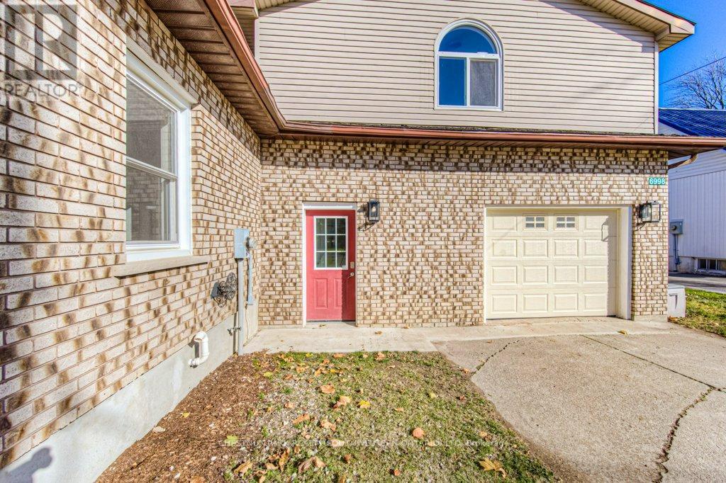 6998 St. Patrick Street, West Perth (Hibbert), Ontario  N0K 1E0 - Photo 6 - X12290361