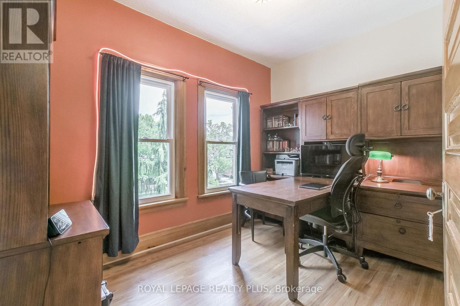 166 William Street, Brant (Brantford Twp), Ontario  N3T 3L3 - Photo 17 - X12290399