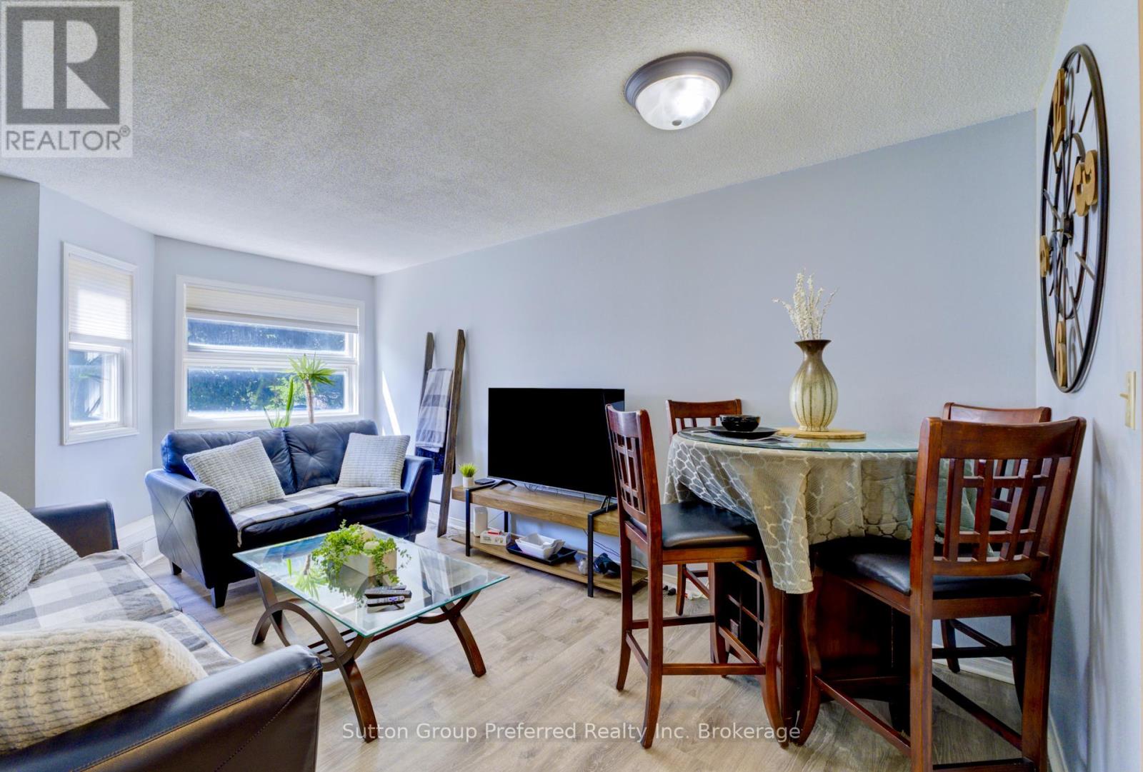 35 - 64 Hiawatha Road, Woodstock, Ontario  N4T 1P4 - Photo 13 - X12290625