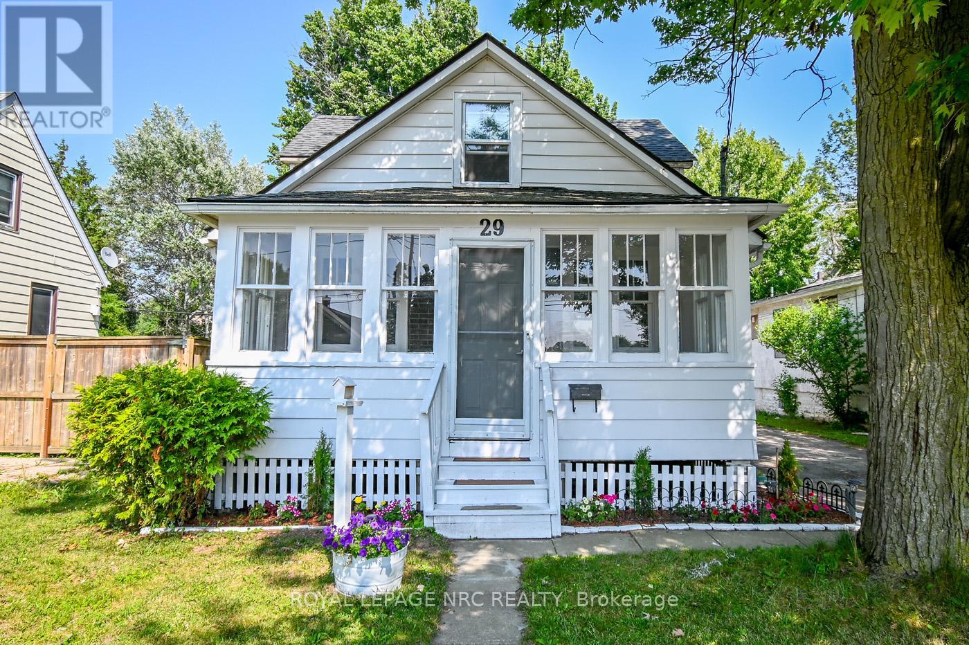 Property at 29 ERIE STREET image 1