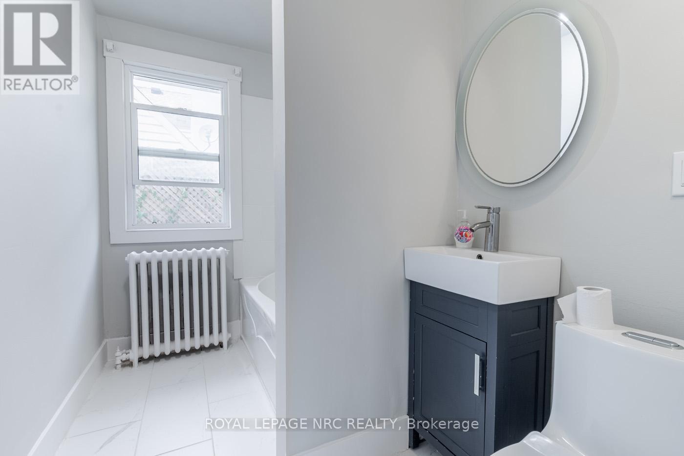 29 Erie Street, Port Colborne (Main Street), Ontario  L3K 4L8 - Photo 20 - X12290651